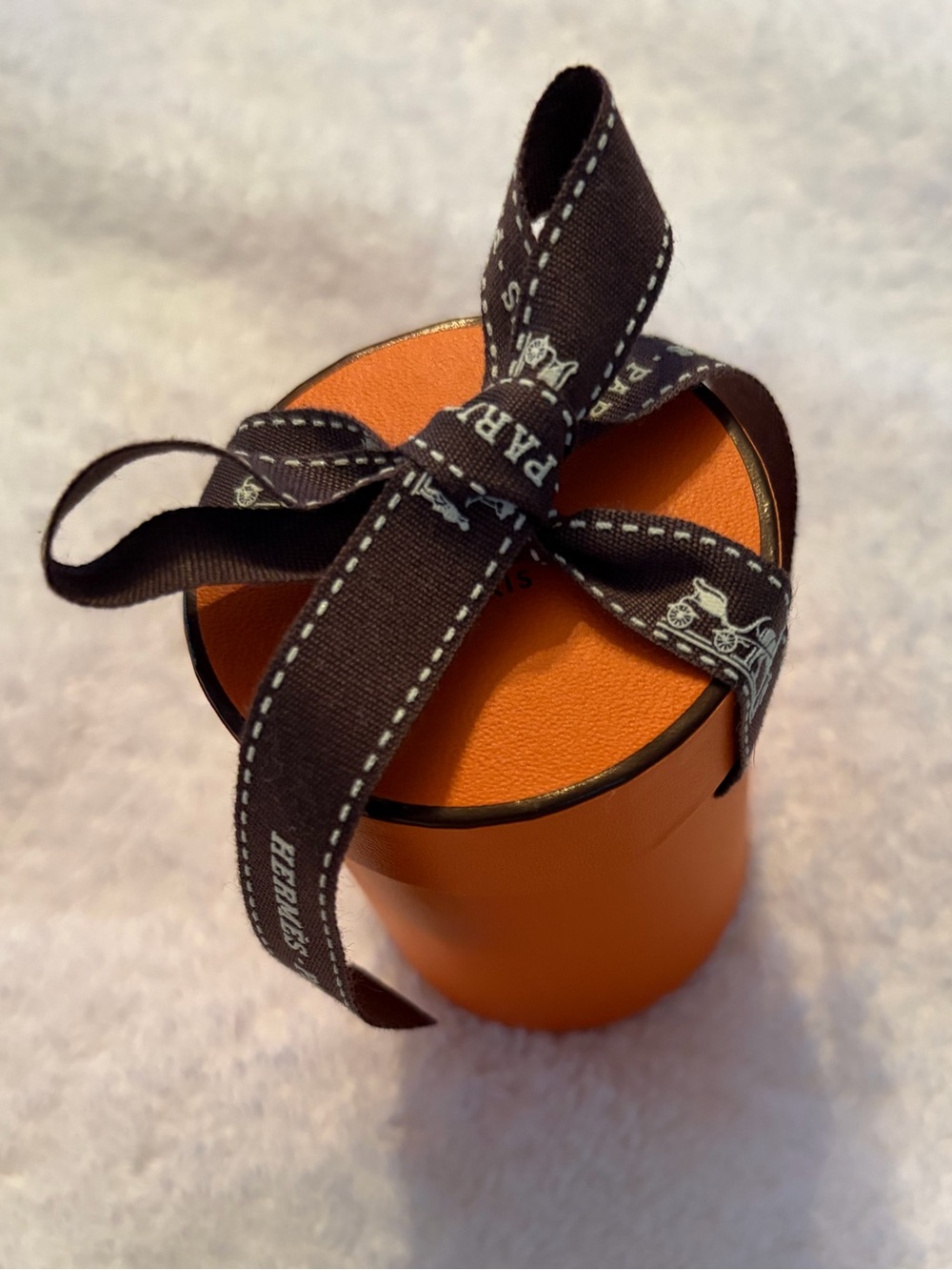 Hermès Authentic Cylindrical Orange Twilly Box & Ribbon Set